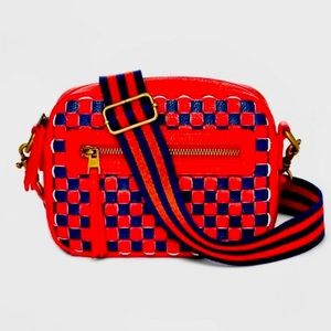 Universal thread, camera, Crossbody bag, red and blue checkered